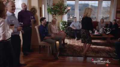 All right.
Time for our next two couples-- - Valentine in the Vineyard