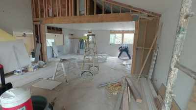 All right,
we still have a lot to do, - Help! I Wrecked My House
