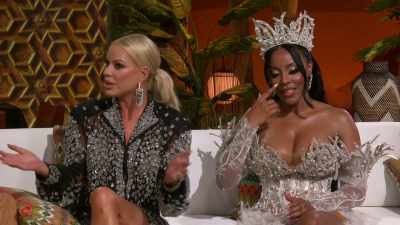 All right, well, hold on.
Well, let's-- - The Real Housewives of Dubai