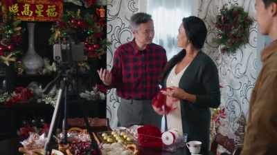 - All right, well let's
start putting together - A Big Fat Family Christmas