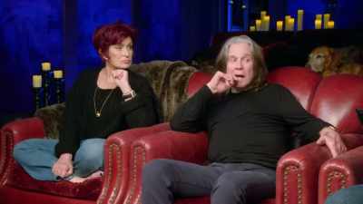 All right. Well, the guy
posted this video on Reddit, - The Osbournes Want to Believe