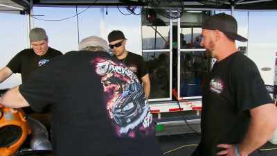 All right, we've got it back together.
That's [bleep] teamwork right there, brother. - Street Outlaws No Prep Kings Team Attack
