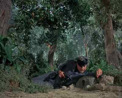 All right.
We've got you trapped. - Land of the Giants
