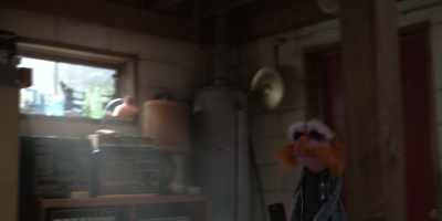 All right, y'all! Ready for the big news. - The Muppets Mayhem