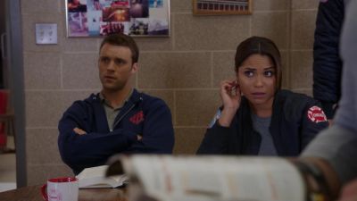 All right, yeah, okay, ha, ha, ha, ha. - Chicago Fire