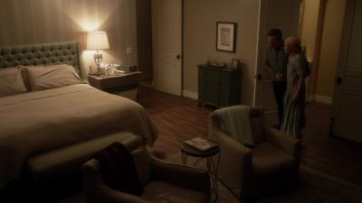 - All right?
- Yeah. - Ray Donovan