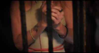 All right,
you can take that tape off, - Escape