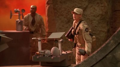 - All set up, sir.
- Good. - Stargate SG-1