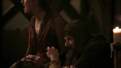 [ All shouting ] - Knightfall
