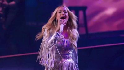 [ All shouting ] - Carrie Underwood: Reflection