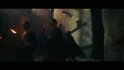 [all shouting] - Colosseum