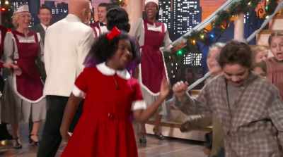 [All singing]
* Annie * - Annie Live!