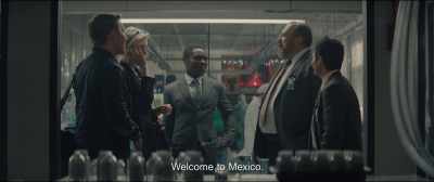 (ALL SPEAKING SPANISH) - Gringo