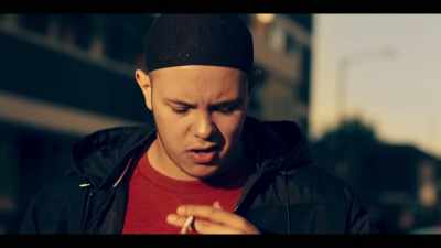 All the dancing girls,
it's haram, innit? - Informer