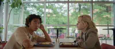 All the freshmen that are going
to that off-campus party, - Sweethearts