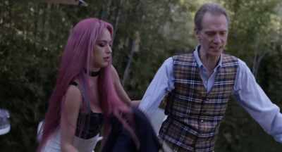 - ...all the way to the endzone.
- Get me naked! - Down Below