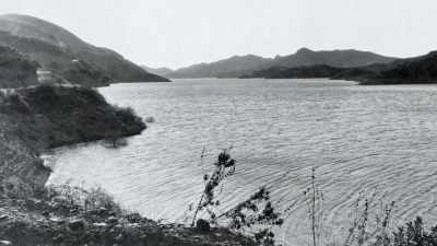 All the while,
behind the St. Francis Dam, - Flood in the Desert