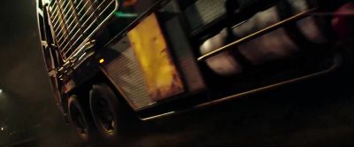 All these wires are still bunched up here. - Teenage Mutant Ninja Turtles: Out of the Shadows