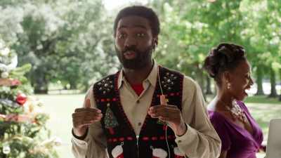 All those that are married
or dating with - Christmas Belles