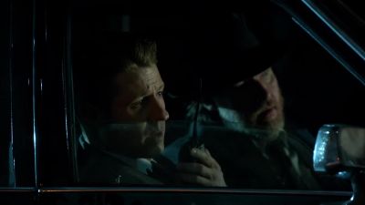All units stand by. - Gotham