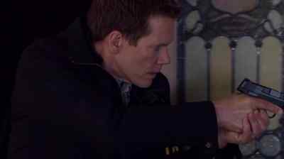 All units, stay. - The Following
