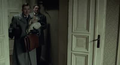 - All well? - The Pianist
