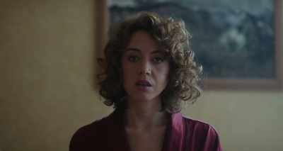 All we would do is hold hands
and sing to the birds. - An Evening with Beverly Luff Linn
