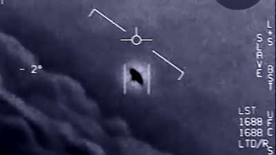 Allegedly
stalked Navy fighter pilots - Unidentified: Inside America's UFO Investigation