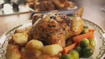 ♪ Alleluia! Alleluia! ♪ - James May: Oh Cook!