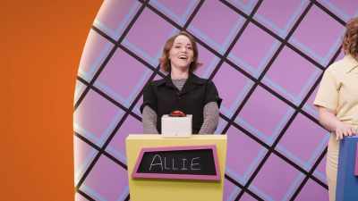 (Allie laughing amusingly) - Make Some Noise