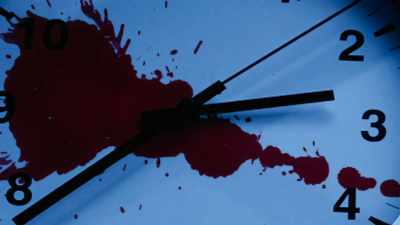 (Allison screaming) - Scissors