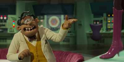 Allow me to introduce my wife. - Chicken Run: Dawn of the Nugget