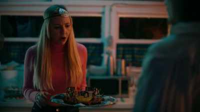 - All's I know is
that I want to break up. - Moonshine