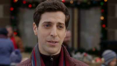 - Ally!
- Ah! Michaela! - Angel Falls Christmas