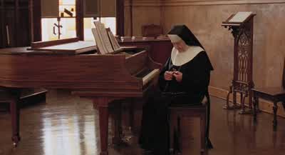Alma. Check your battery. Give me an A, please. - Sister Act
