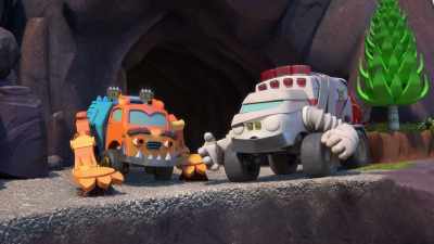 Almost forgot about that. [chuckles] - Mighty Monsterwheelies