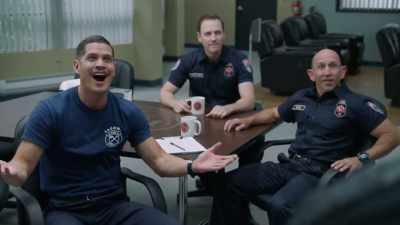 -Aloha!
-Ha ha! Hey! - Tacoma FD