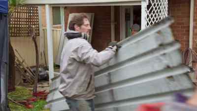 Along with the
kids' chalk drawings, - Selling Houses Australia