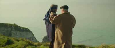 Already we arrived, my princess. You can take the scarf. - Mr & Mme Adelman