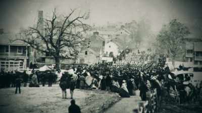Already the town was
swollen with crowds. - Abraham Lincoln
