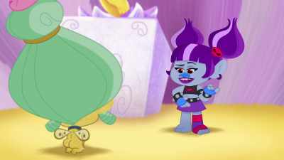 ‐ Alright, first, you gotta get
familiar with your instrument. - Trolls: TrollsTopia