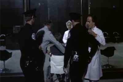 Alright gentlemen, 17th floor thank you. - The Terminal Man