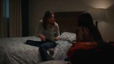 -Alright. I will find a place
to order a pizza - Kidnapping in the Grand Canyon