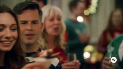 Alright, let me do
champagne glasses. - We Wish You a Married Christmas