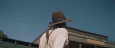- Alright, let's get outta here.
- Fuckin' bastards! - The Sisters Brothers
