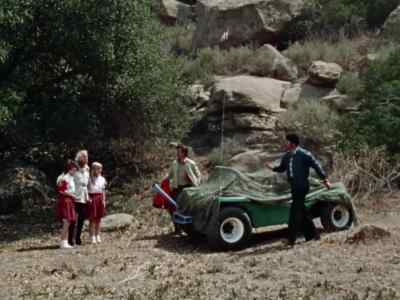 Alright, let's go. - Shazam!