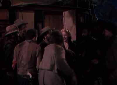 Alright now boys, mind
your manners, mind your manners. - The Outriders