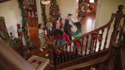 Alright! - 'Twas the Date Before Christmas