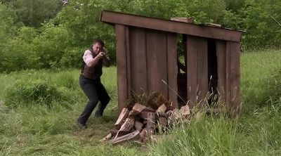 Alright, sir. Provide me with cover. - Murdoch Mysteries
