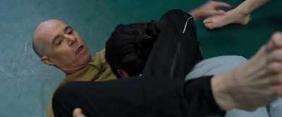 Alright, so if you can't finish
the triangle past your left leg, - Notorious Nick